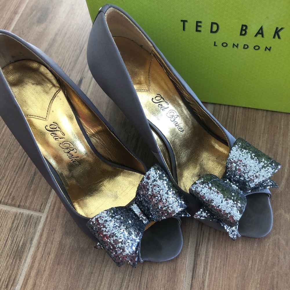 Ted Baker BEAUTIFUL Cinderella Shoes size 7 US